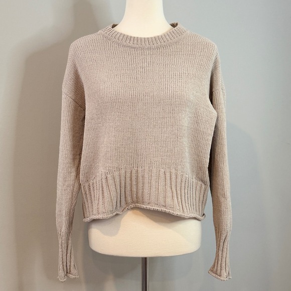 Generation K Sweaters - Generation K Women Beige Knit Crew Neck Long Sleeve Pullover Sweater Size M